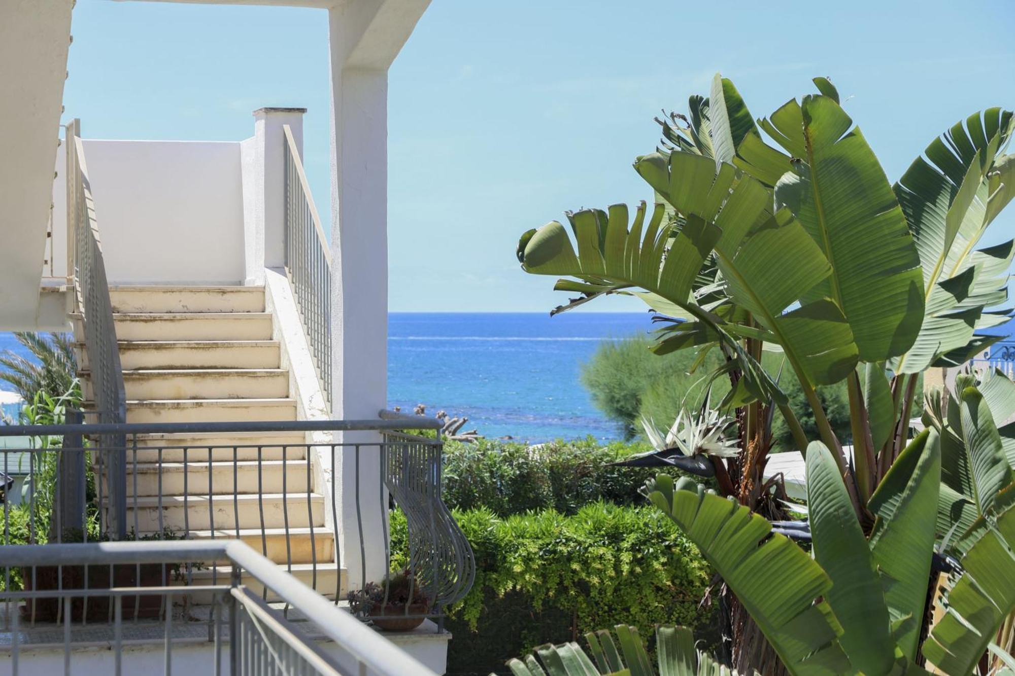 Cesotta Hotel 3*